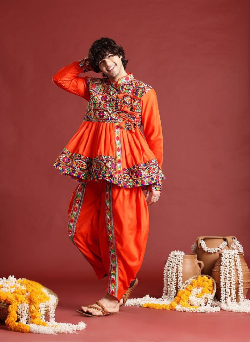 Ethnic motifs embroidered angrakha navaratri kediya with dhoti pants & dandiya - free size