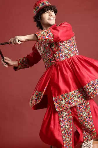 Ethnic motifs embroidered angrakha navaratri kediya set with dandiya & cap - free size
