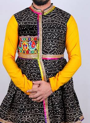 Bandhani printed mirror work mandarin collar anarkali kurta with dhoti pants 4