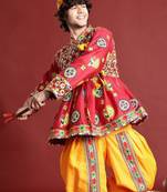 Men ethnic motifs embroidered pleated mirror work kediya set with cap & dandiya - free size