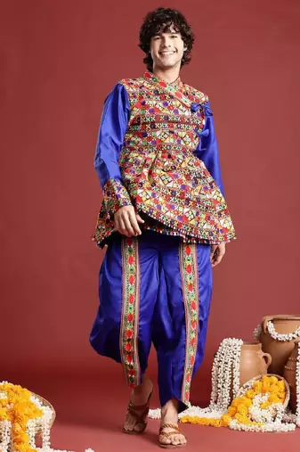 Ethnic motifs embroidered angrakha navaratri kediya set with dandiya & cap - free size