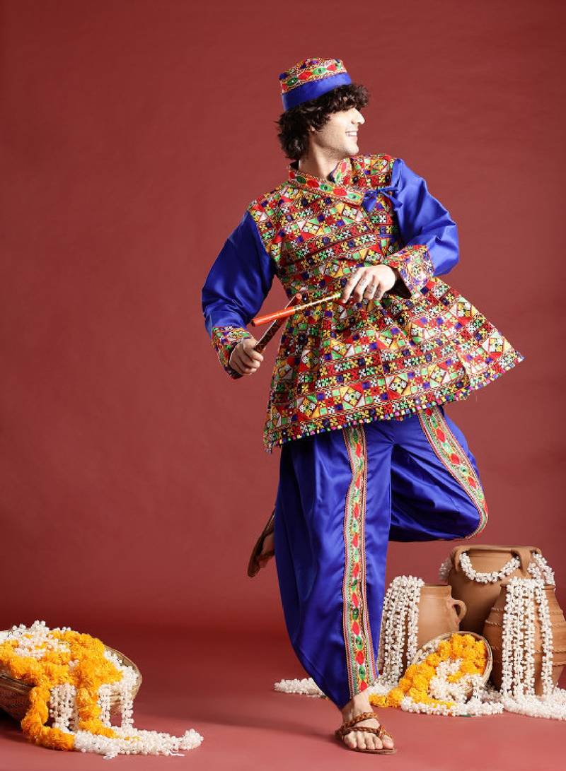 Ethnic motifs embroidered angrakha navaratri kediya set with dandiya & cap - free size