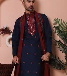 Floral embroidered chikankari mandarin collar kurta