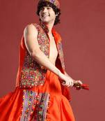 Men ethnic motifs embroidered mirror work kediya set with cap & dandiya - free size
