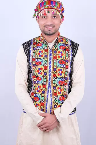 Men floral open front jacket with embroidered