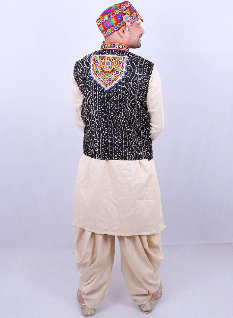 Men floral open front jacket with embroidered