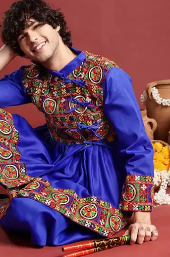 Men ethnic motifs embroidered pleated mirror work kurta with dhoti pants - free size