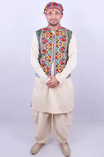 Men floral open front jacket with embroidered