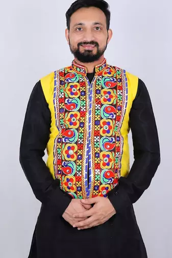 Men floral open front jacket with patchwork