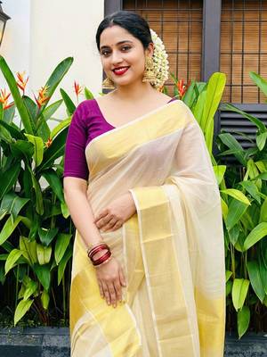 Zari Tissue Handloom Kasavu Saree 2