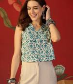 Blue & white floral print cotton kurti