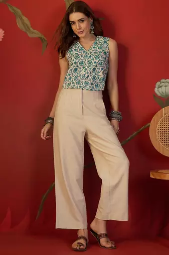 Blue & white floral print cotton kurti