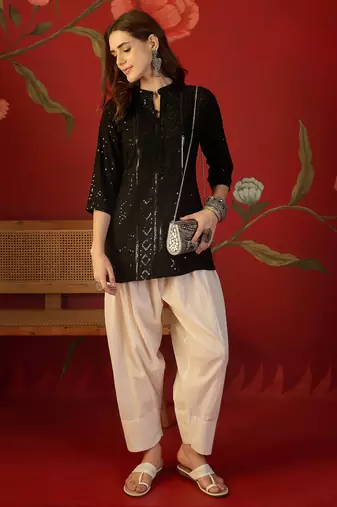 Black embroidered rayon kurti