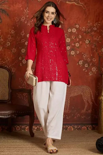 Fuchsia pink embroidered rayon kurti