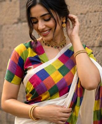 Colourblocked Pure Cotton Designer Kasavu Saree 5