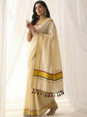 Woven Design Stripeed Kasavu Tissue Border Sarees 2