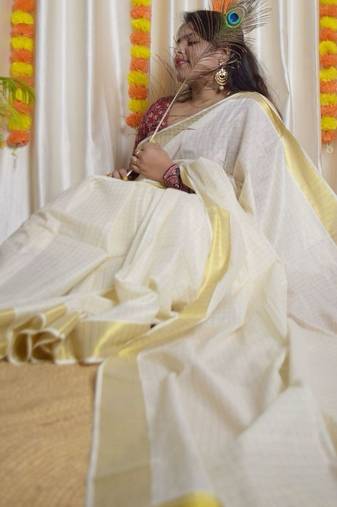 Woven Design Pure Cotton Handloom Kasavu Saree