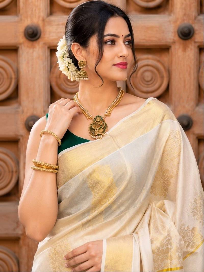 Woven Design Zari Tissue Designer Kasavu Saree