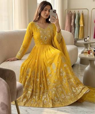 Yellow faux georgette embroidered flared gown set 3