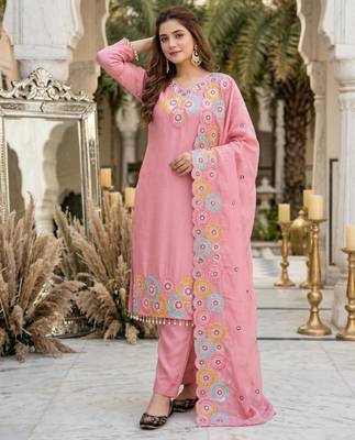 Light-pink silk blend embroidered kurta set 1