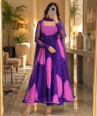 Multicolor faux georgette printed flared gown set 3