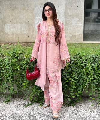 Light-pink faux georgette printed farshi salwar set 4