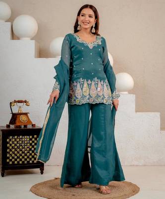 Teal silk blend embroidered palazzo set 3