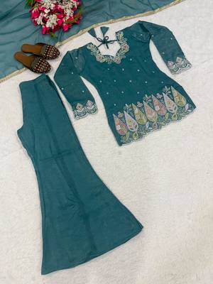 Teal silk blend embroidered palazzo set 4