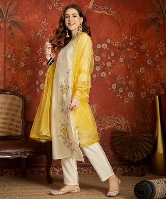 Off white embroidered silk blend 3-piece suit set 2
