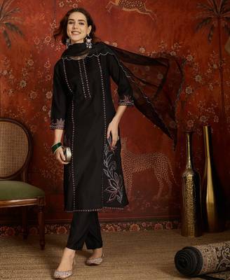 Black embroidered silk blend 3-piece suit set 3