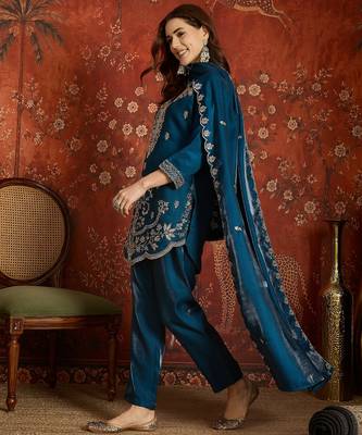 Navy blue embroidered silk blend 3-piece suit set 2