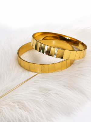 Gold-toned faceted bangle set of 2 for women geometric faceted design, mirror polish finish, stackable bangles. 1