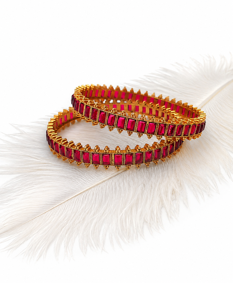 Rectangular stone setting, antique gold finish, traditional indian style, ethnic festive wear, embellished border design
