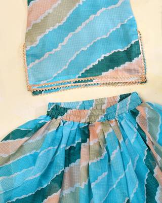 Sky Blue Leheriya Kota Doria Crop Top & Flared Skirt Set 4