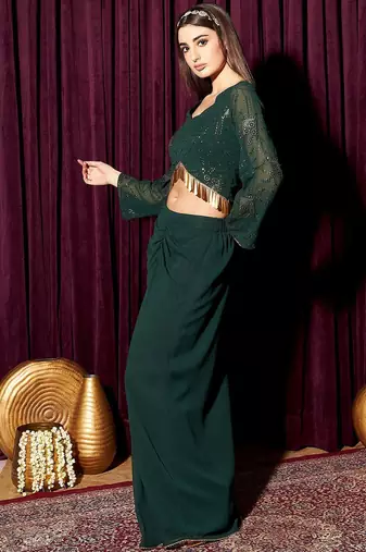 Embroidered V-Neck Top With Skirts