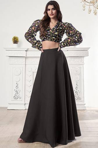 Black colour Thread Embroidered V-Neck crop top lehenga choli