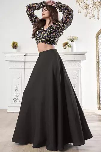 Black colour Thread Embroidered V-Neck crop top lehenga choli