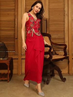 Red Printed V Neck Top With Skirt Co-Ords 1