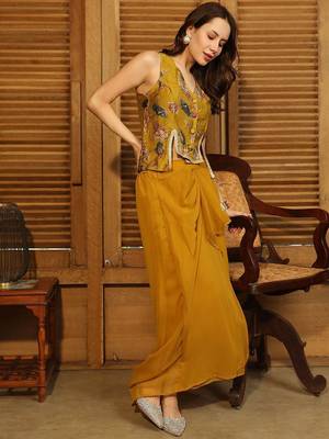 Mustard Printed V Neck Top With Skirt Co-Ords 3