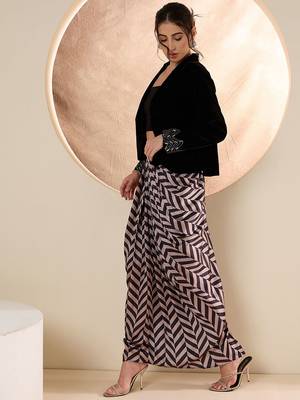 Embellished Shawl Neck Jacket With Skirt 4
