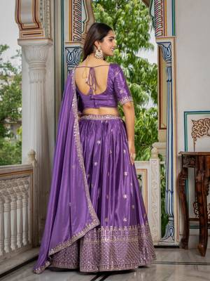 lavender zari thread embroidered lehenga set 5
