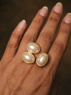 Gold tone pearl statement ring 2