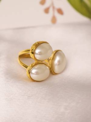 Gold tone pearl statement ring 3