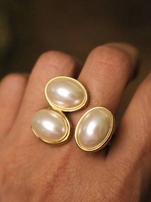 Gold tone pearl statement ring 4