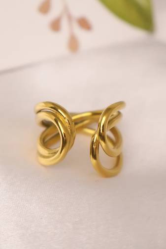 Twisted gold tone statement ring