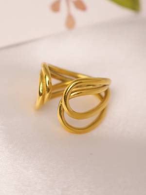 Twisted gold tone statement ring 3