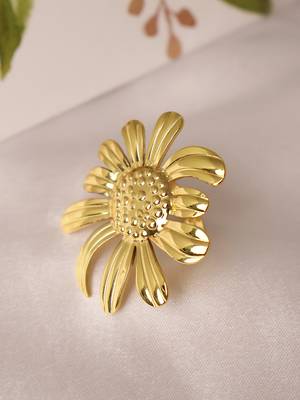 Floral gold tone statement ring 3