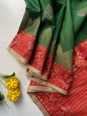 dark green color zari weaves contrast pallu and designer chaap border silk blend saree 3