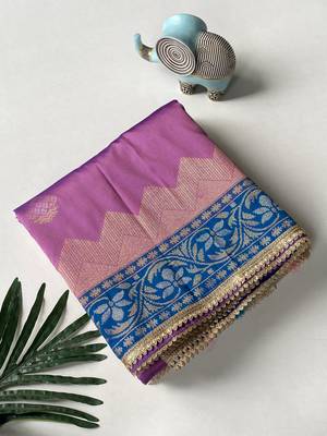 lavender color zari weaves contrast pallu and designer chaap border silk blend saree 4
