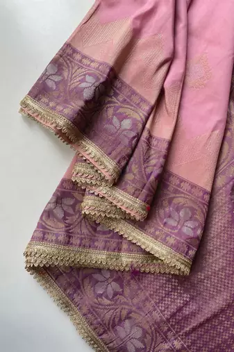 onion pink color zari weaves contrast pallu and designer chaap border silk blend saree